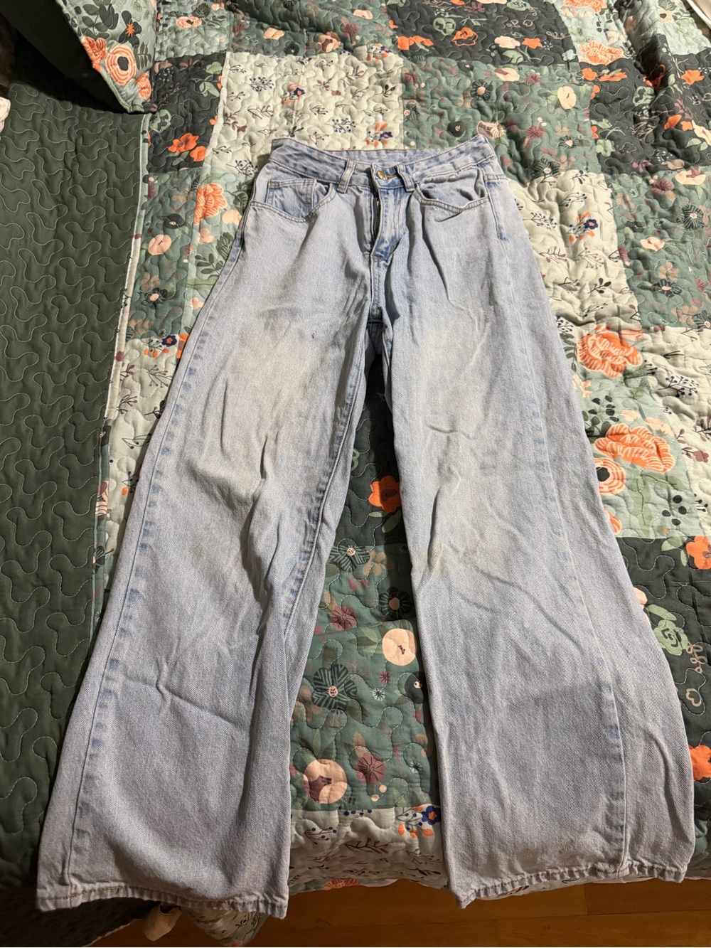 SHEIN Light Blue Wide Leg Jeans
